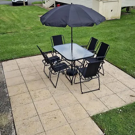Lakeland Deluxe Caravan Hire Holiday home